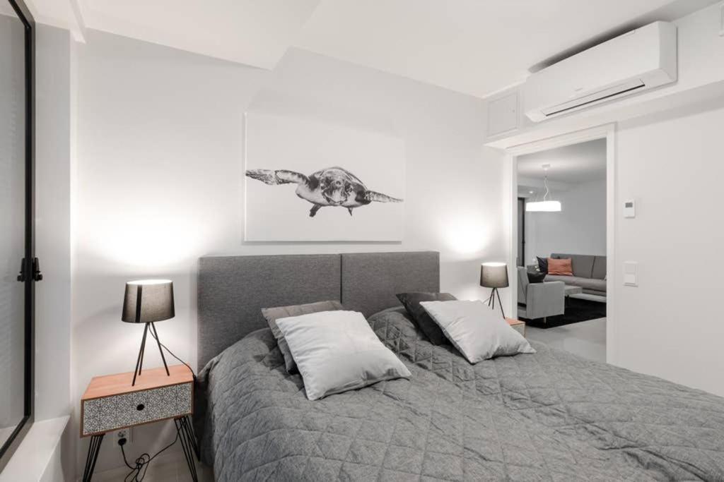 Sleek And Spacious 3 Bedroom Apartment In City Centre Helsinki Bagian luar foto